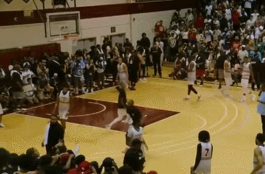 1661054748429093398.gif 1.gif